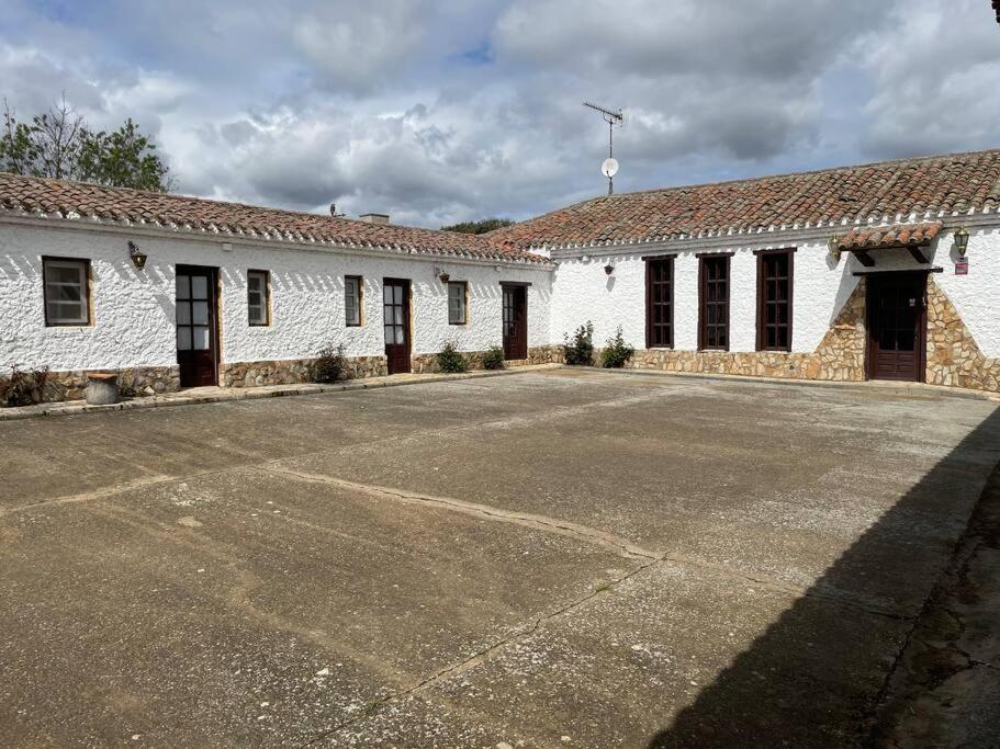 Casa Rural Finca Requejo Cerca De Benavente Tr 49426 Manganeses de la Polvorosa Exterior photo